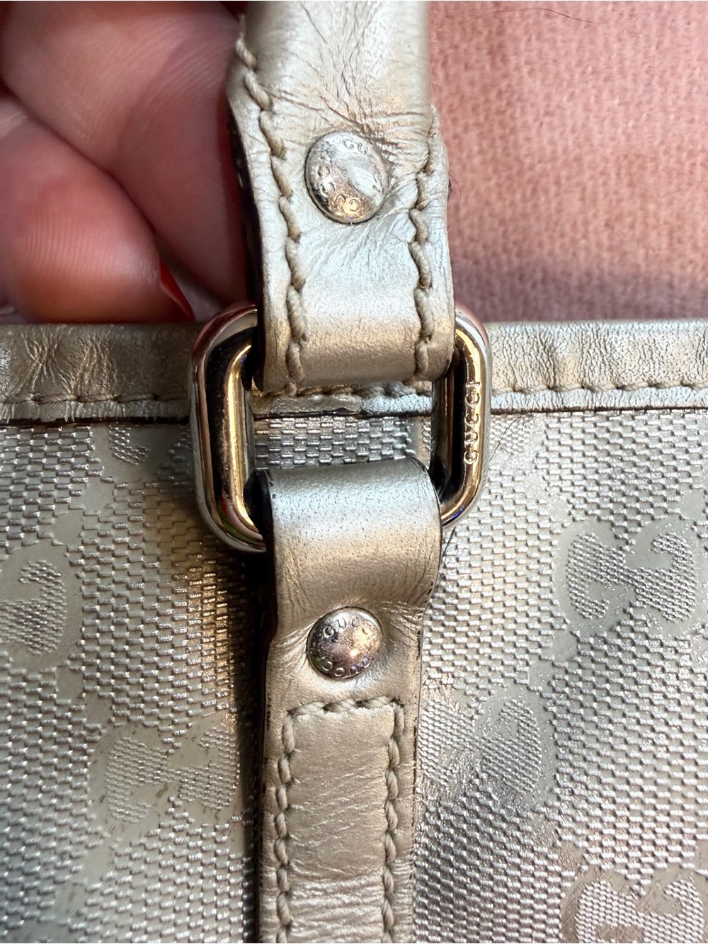SUNDAY ONLY PRICE!! GUCCI ⭐️ Metallic Gray Tote Bag! - Picture 4 of 16
